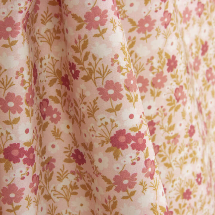 Percal estampado com flores silvestres rosa - Ribes y Casals