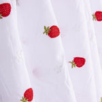 Batista de algodão bordada com morangos brancos - Ribes y Casals