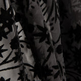 Devoré Floral Preto sobre Chiffon - Ribes y Casals