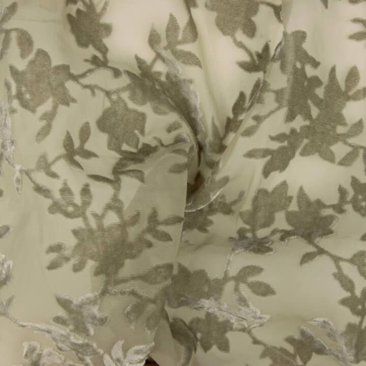 Devoré Floral Verde sur chiffon - Ribes y Casals