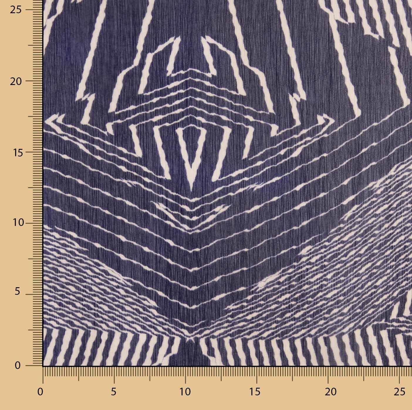 Gaze Geométrica Ébano Roxo - Ribes y Casals