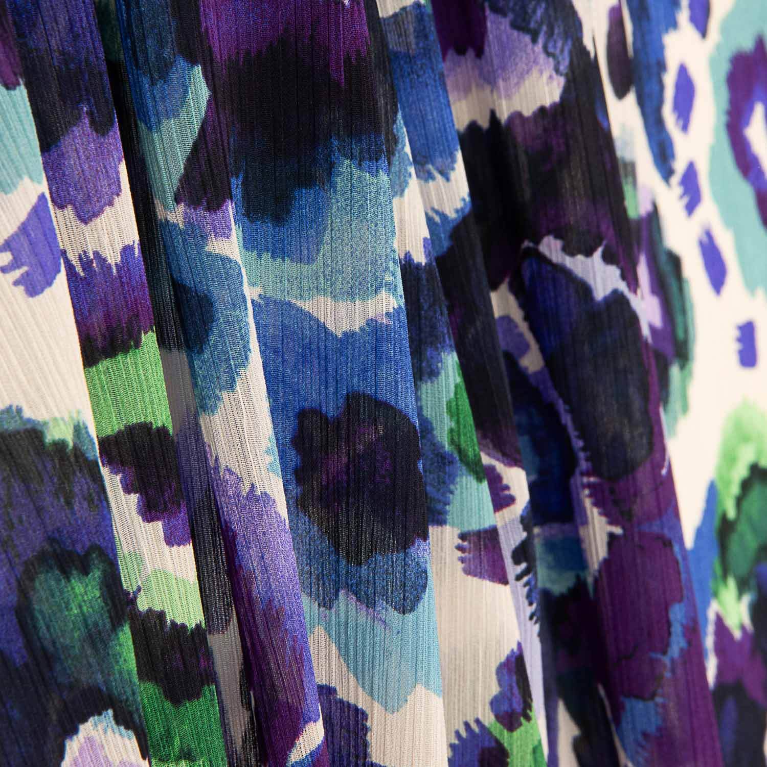 Gaze de poliéster estampada com aquarela violeta - Ribes y Casals