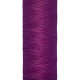 Fios Gütermann 100 m, cor 718, magenta escuro - Ribes y Casals