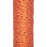Fios Gütermann 100 m, cor 895 Salmão - Ribes y Casals