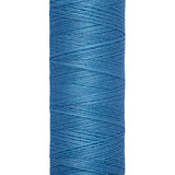Fios Gütermann 100 m, cor 965, azul denim - Ribes y Casals