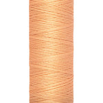 Fios Gütermann 100 m, cor 979, salmão macio - Ribes y Casals