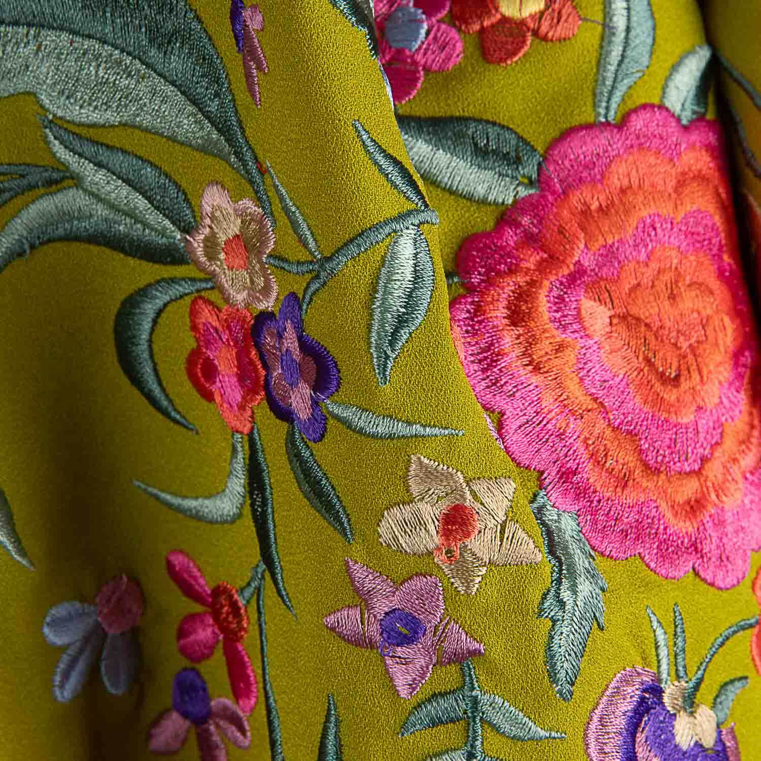 Xaile de flamenca verde azeite bordado - Ribes y Casals