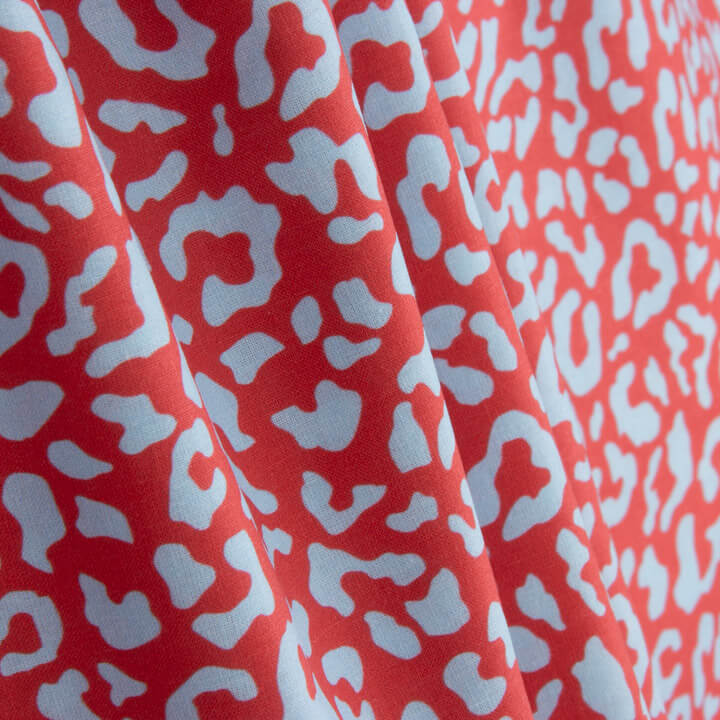 Percal estampado Nairobi vermelho e azul - Ribes y Casals