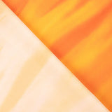 Cascata estampada em cetim laranja - Ribes y Casals