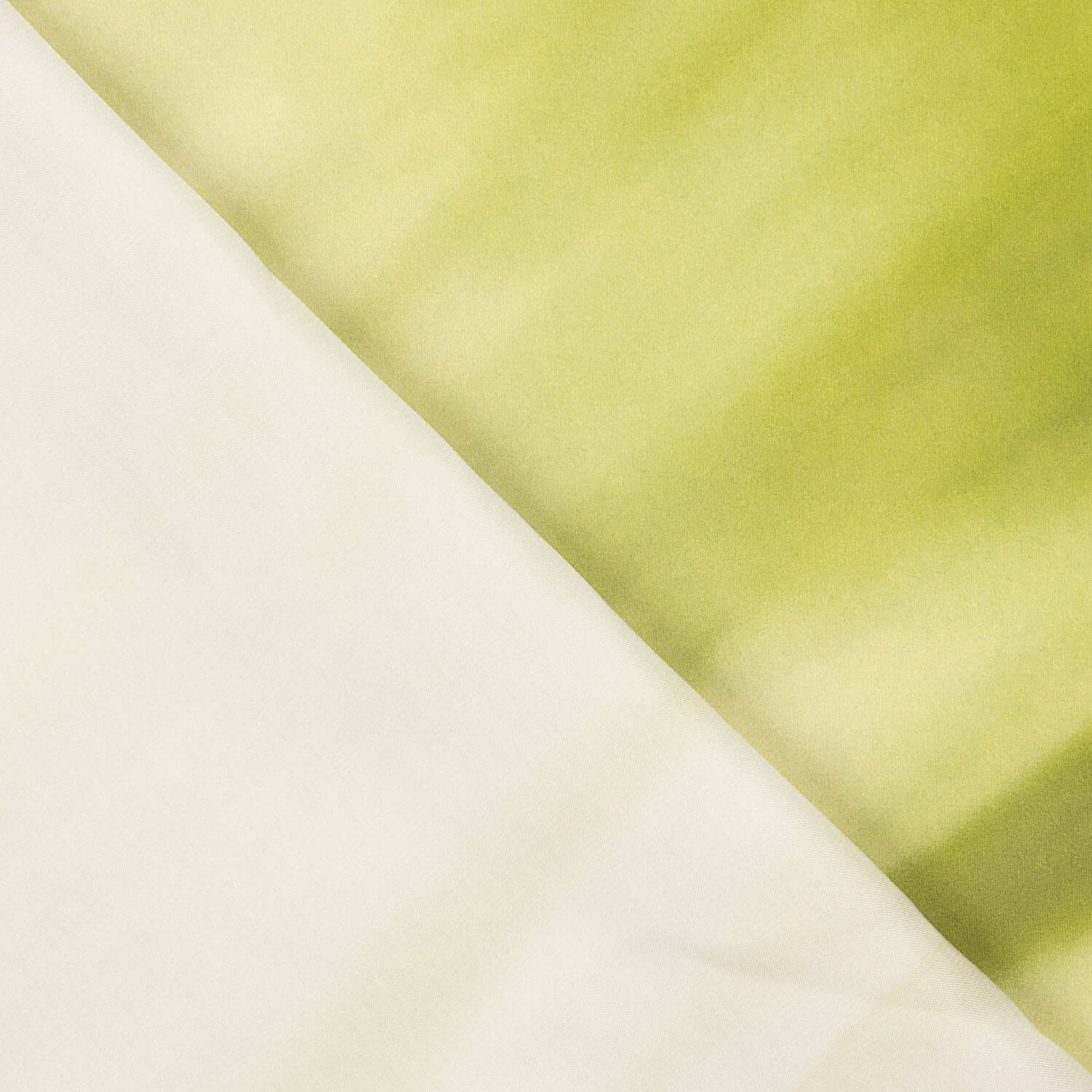 Cascata estampada em cetim verde - Ribes y Casals