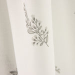 Cortina estampada com folhas - Ribes y Casals