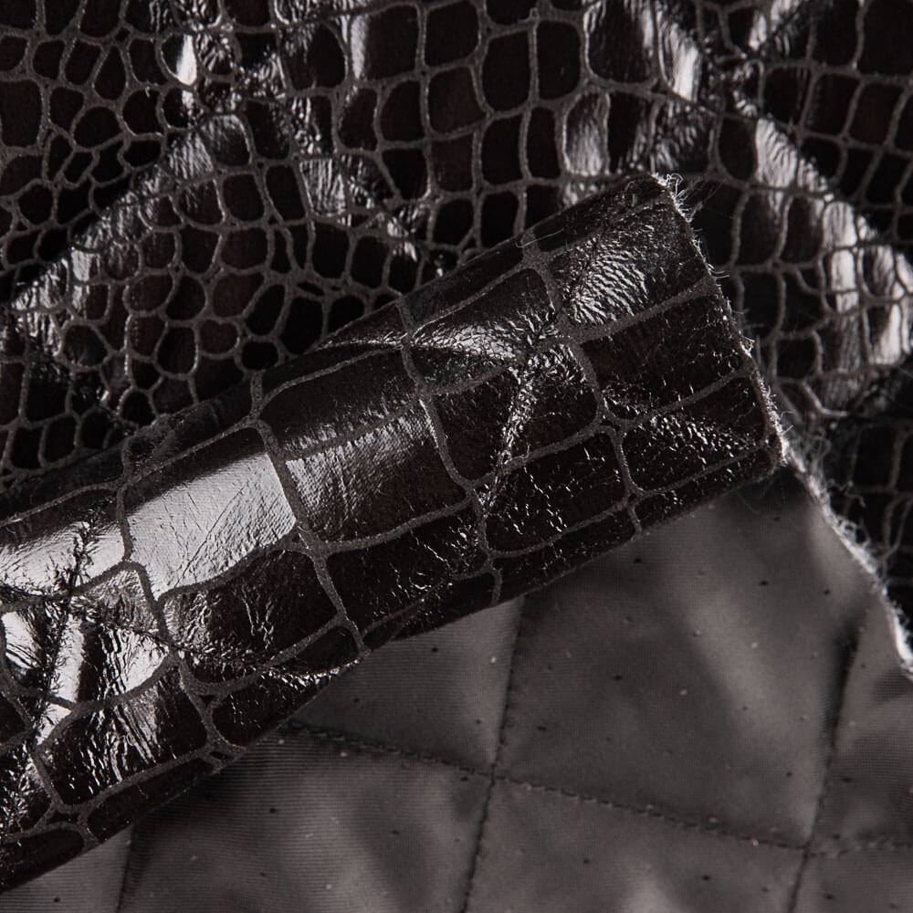 Acolchoado Em Polipiel Preto - Ribes y Casals