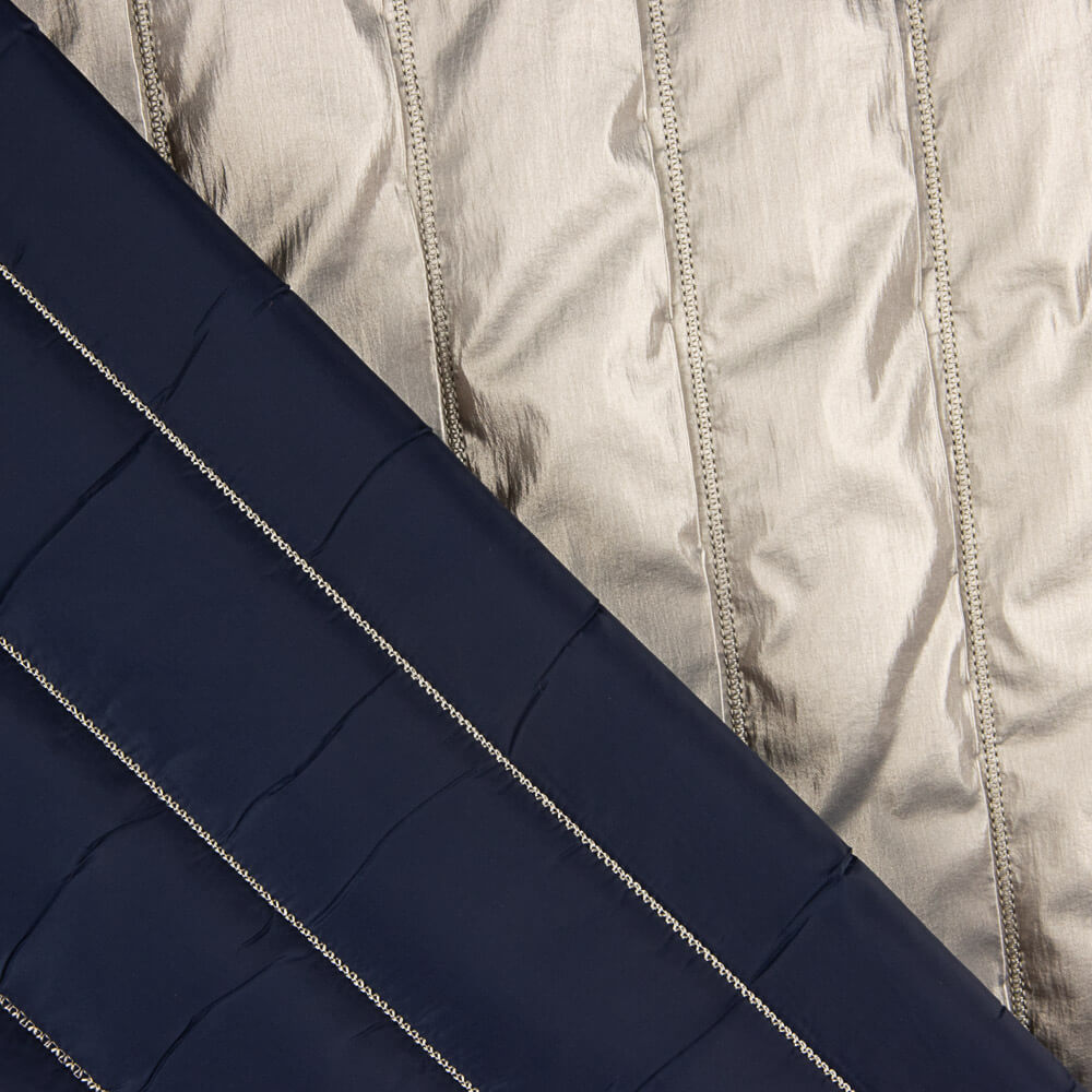 Acolchoado Metalizado Prata - Ribes y Casals