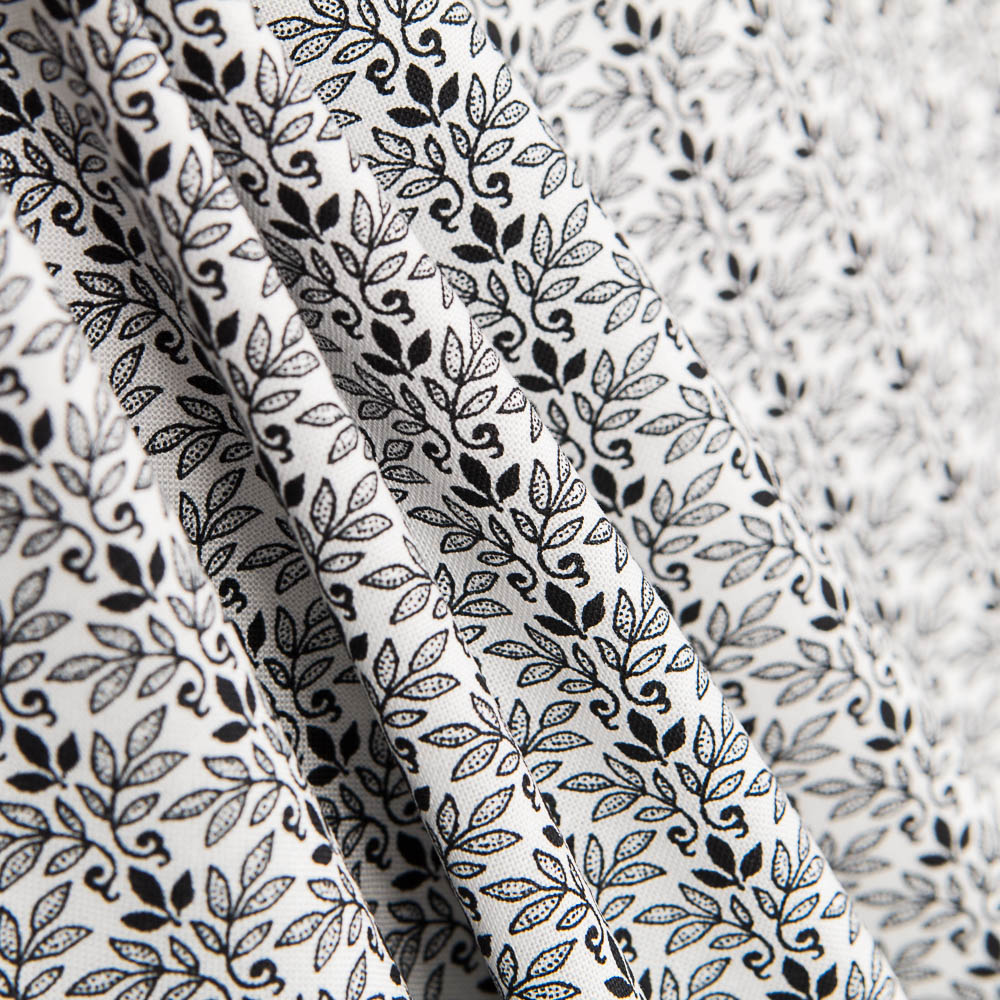 Algodão Patchwork Tri Leaf Preto - Ribes y Casals