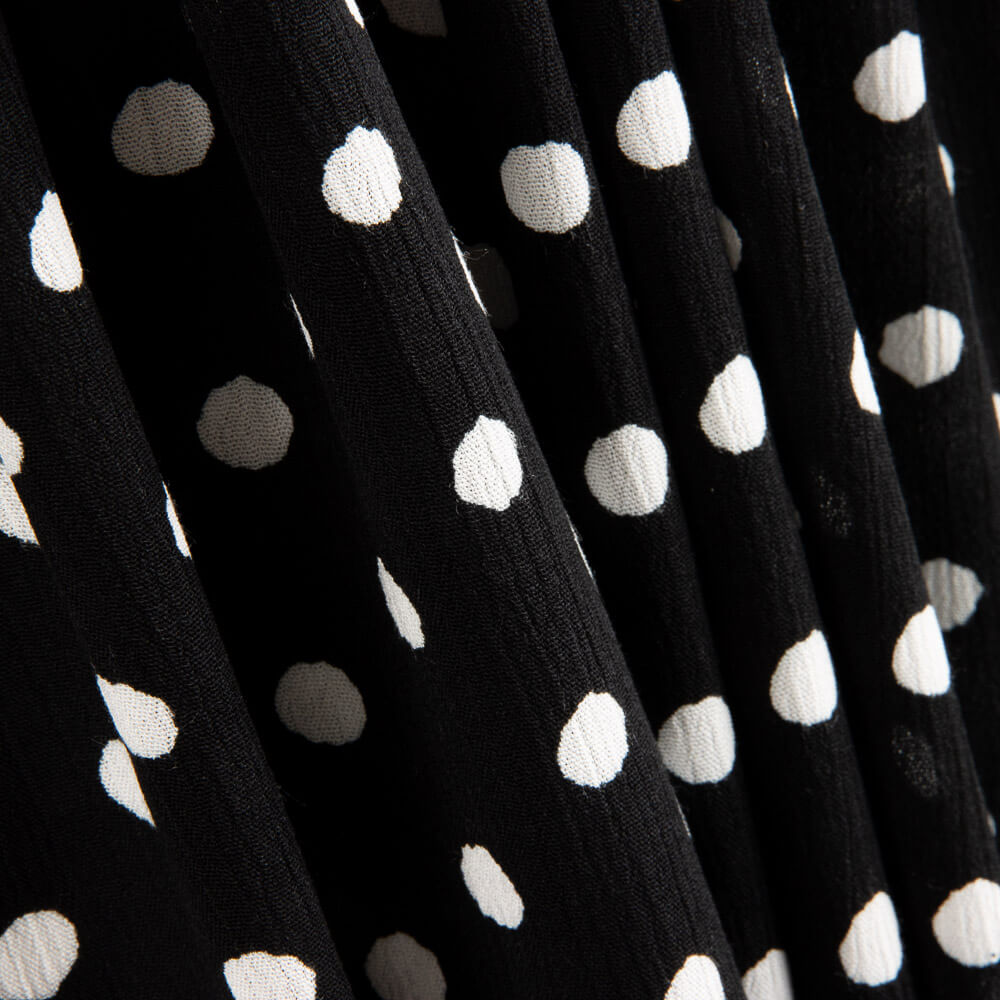 Bambula Viscose Mosqueado Preto - Ribes y Casals