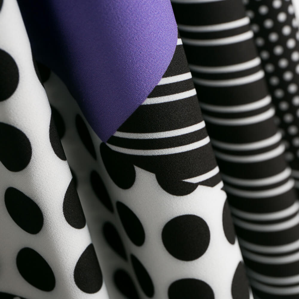 Tecido Bi-Stretch Patch Geo Malva - Ribes y Casals