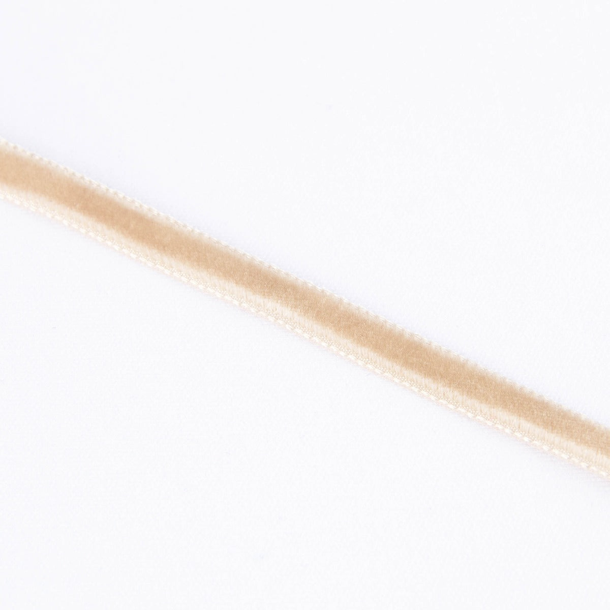 Fita de Veludo Bege 7mm - Ribes y Casals