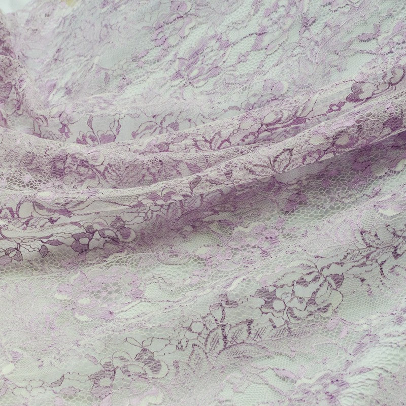 Renda Chantilly Lilás Claro - Ribes y Casals