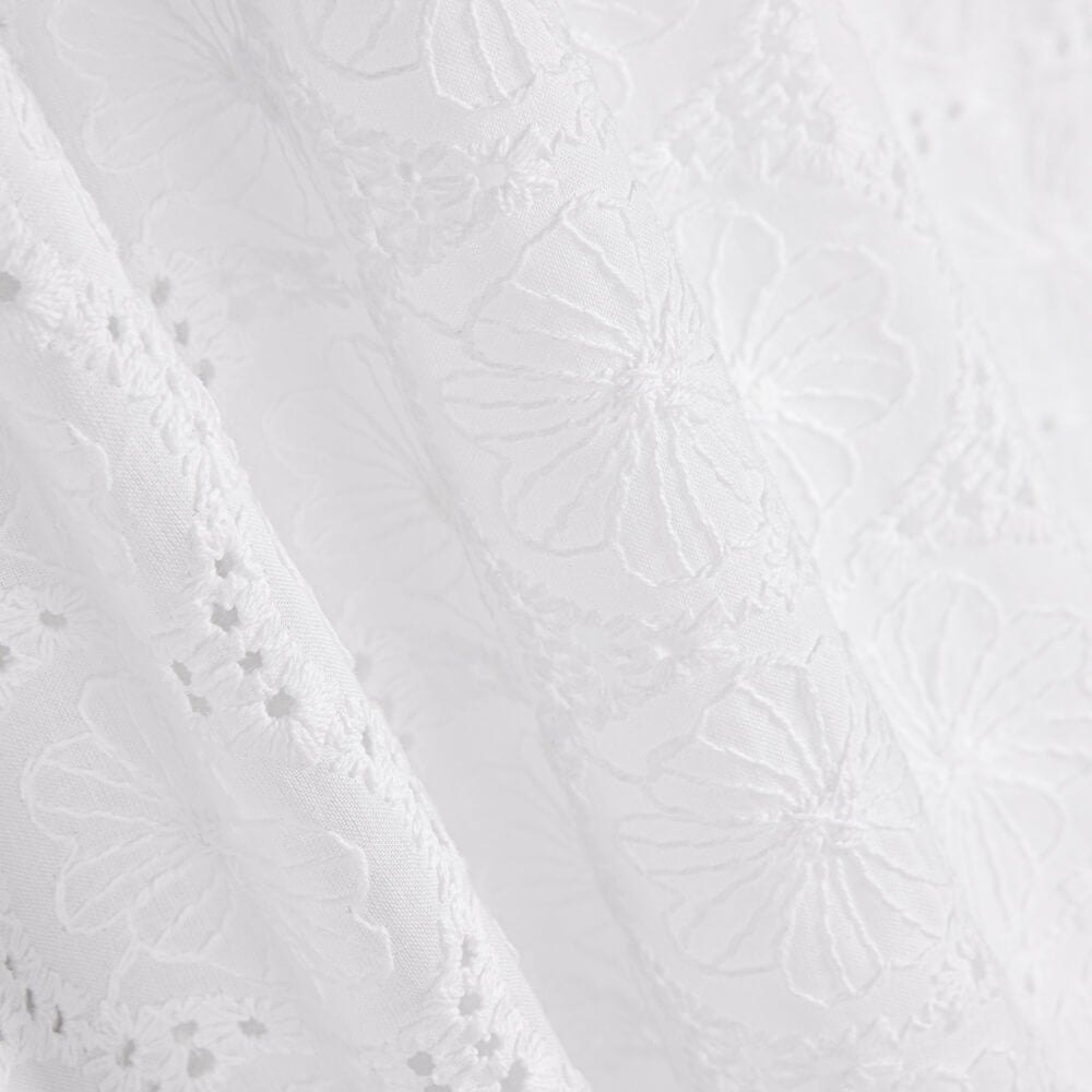 Bordado Suíço Maxi Flor - Ribes y Casals