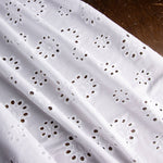 Bordado Suíço Carmen Branco - Ribes y Casals