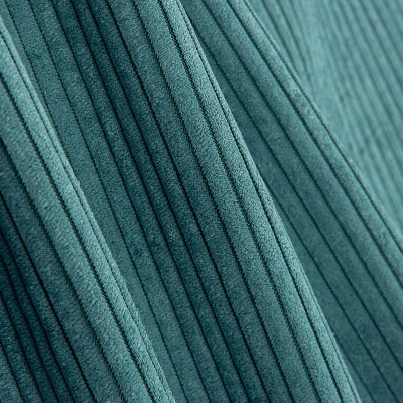 Confecção de conjunto de almofadas de veludo cotelê - Ribes y Casals