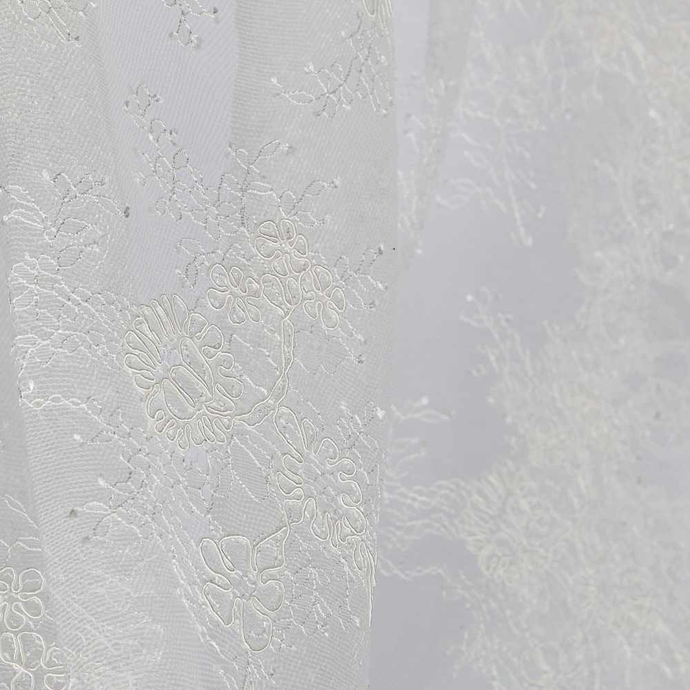 Renda Chantilly Rebrodé Branco - Ribes y Casals