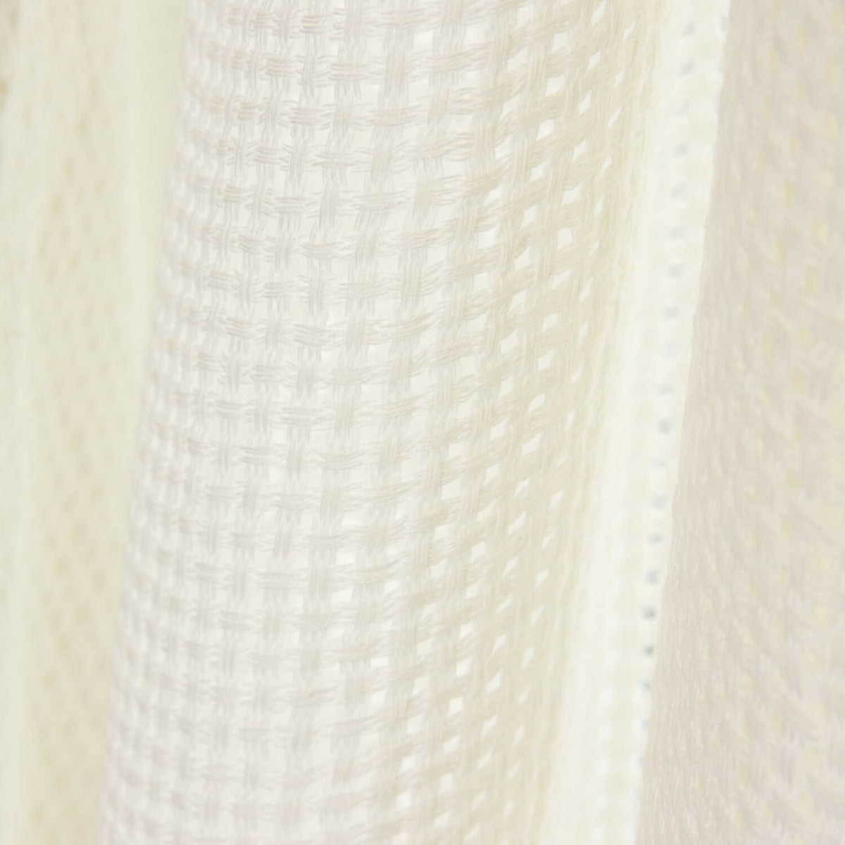 Cortína Red Tupida Blanco Natural - Ribes y Casals