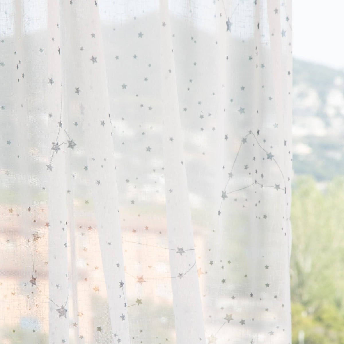 Cortina Cosmos Dreams - Ribes y Casals