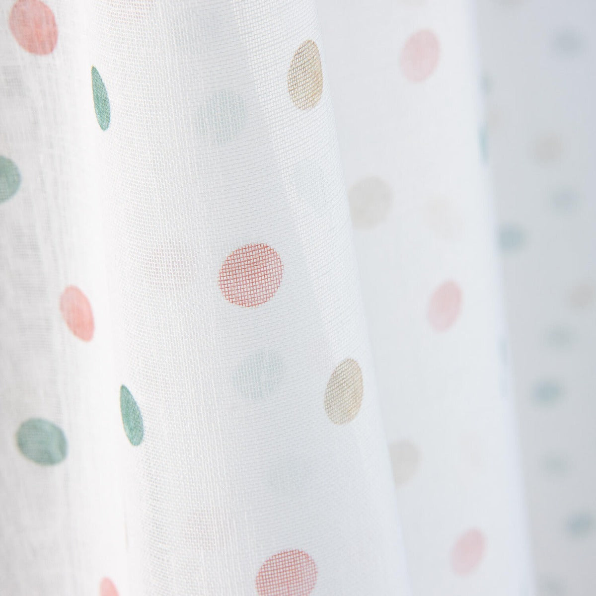 Cortina Dots Pastel - Ribes y Casals