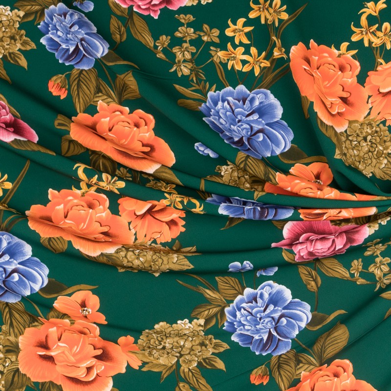 Tecido Crepe Bola Branca Fundo Verde 7 mm - Ribes y Casals