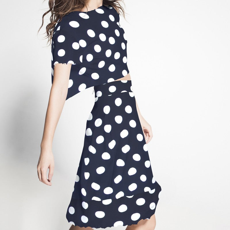 Tecido Crepe Bola Branca Fundo Verde 7 mm - Ribes y Casals