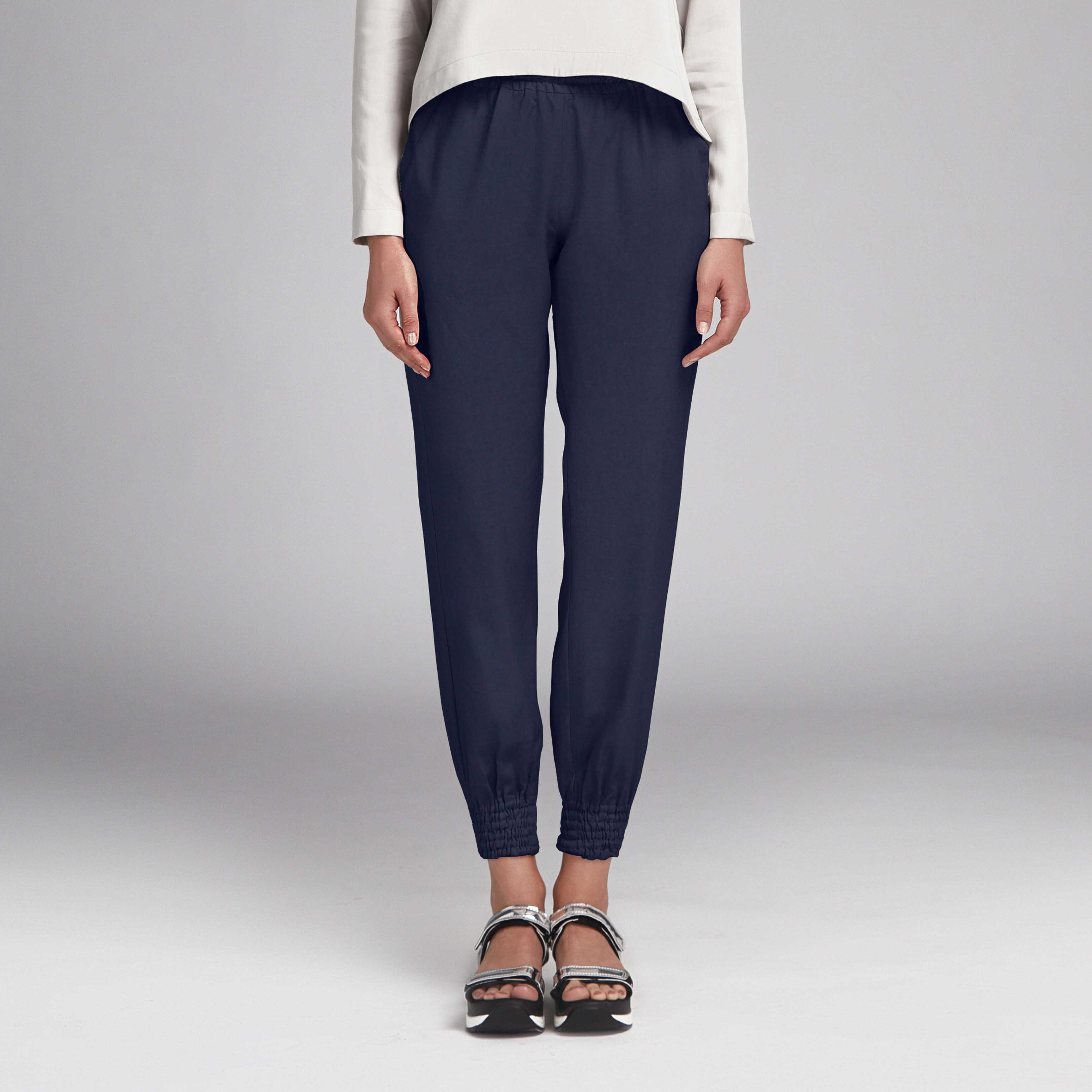 Tecido Crepe Moda Azul Noite - Ribes y Casals