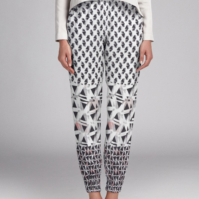 Crepe Marrocain Bouqet Preta - Ribes y Casals