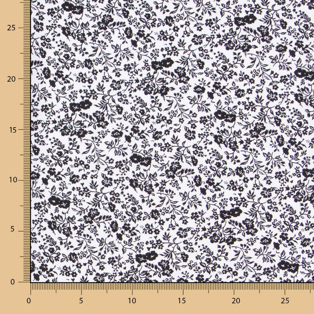 Crepe Floral Fondo Blanco - Ribes y Casals