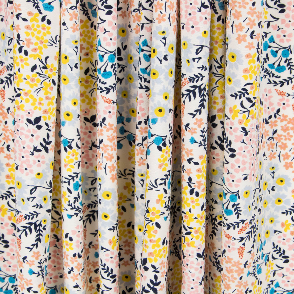 Crepe Flores Bosque Blanco - Ribes y Casals