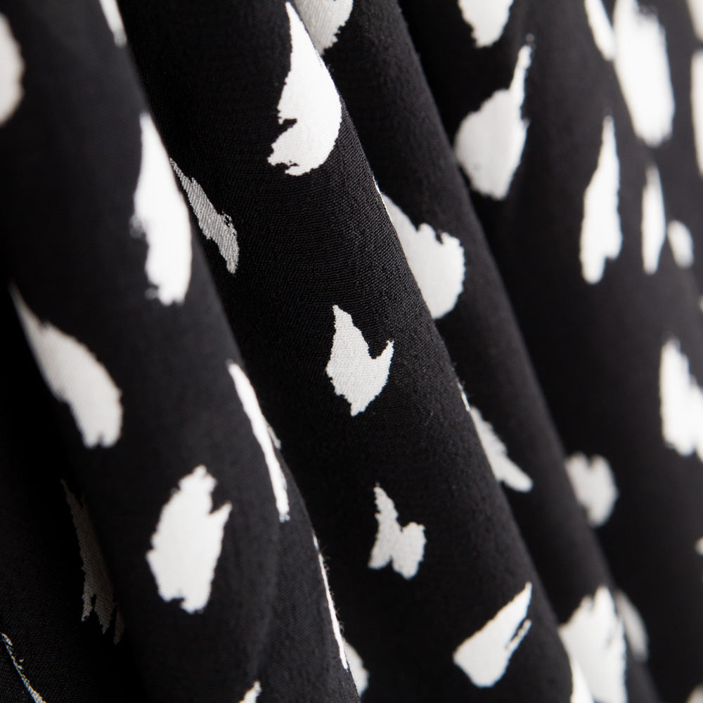 Crepe Viscose Traços Maxi Preto - Ribes y Casals