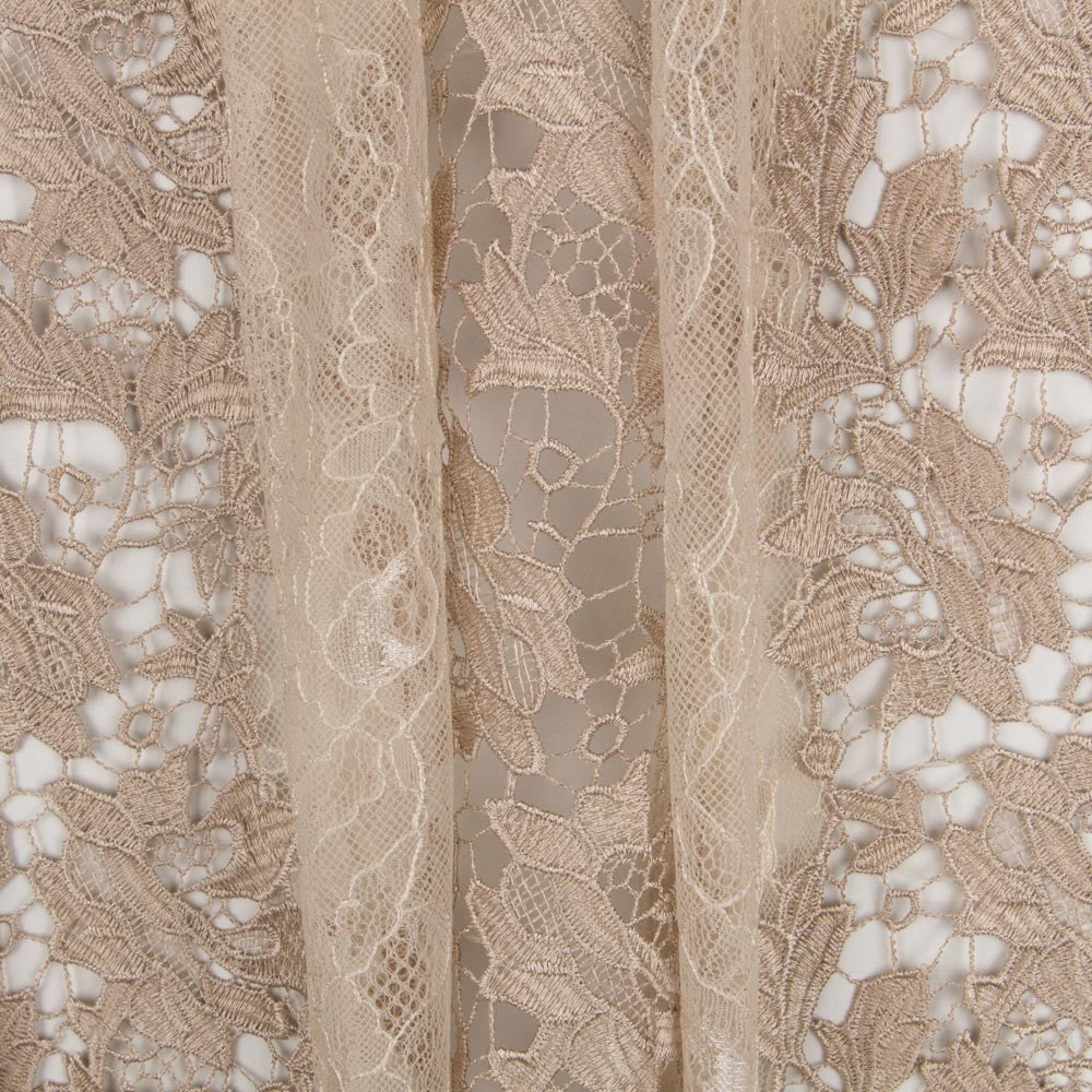 Renda Chantilly Branca - Ribes y Casals