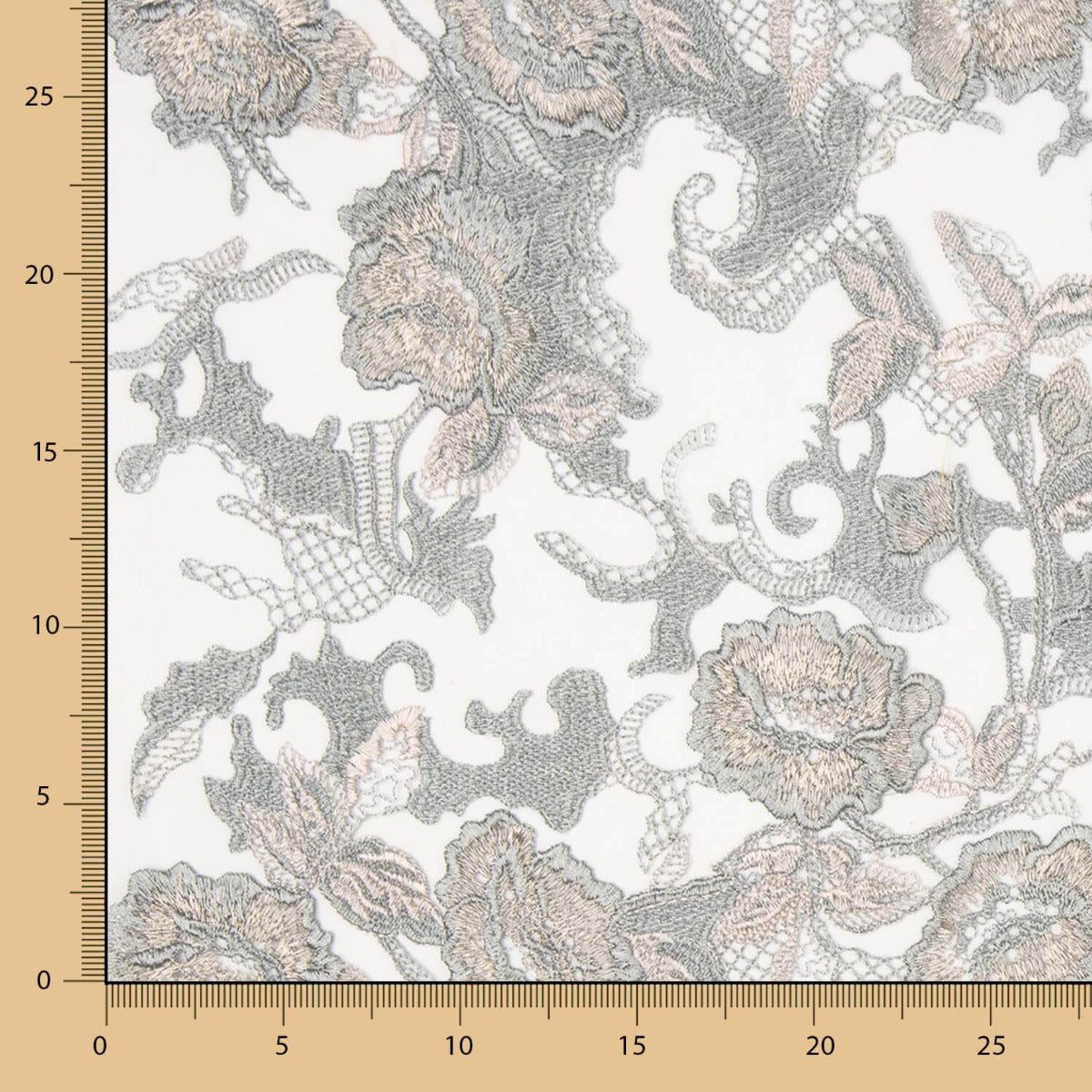 Renda Lurex Íris - Ribes y Casals