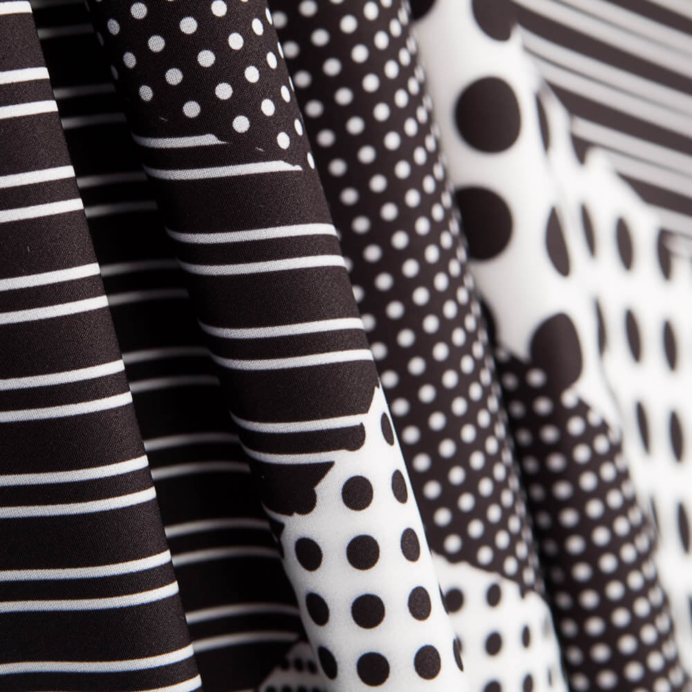 Tecido Bi-Stretch Patch Geo Coral - Ribes y Casals