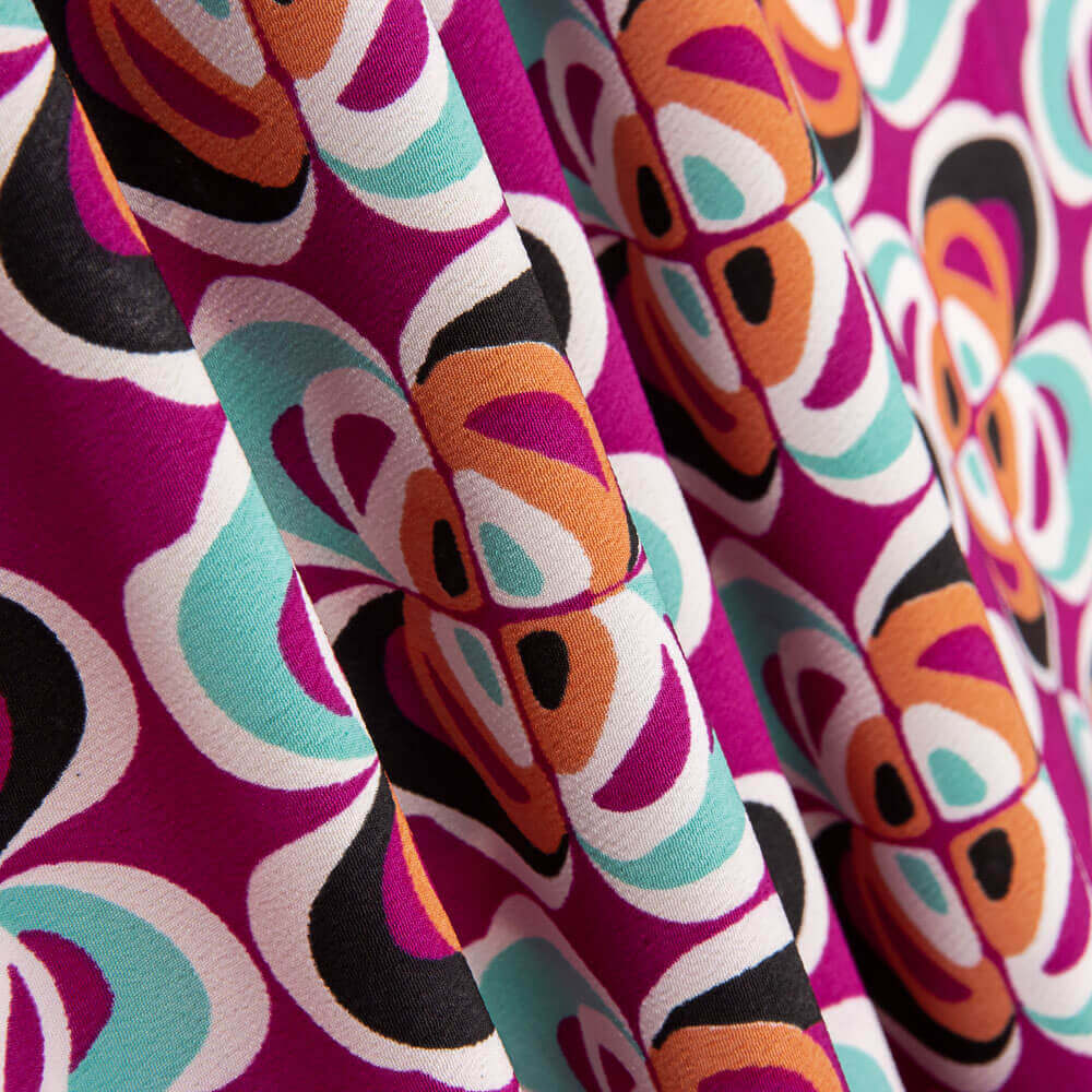 Crepe Poliéster Flor Geométrica Fúcsia - Ribes y Casals