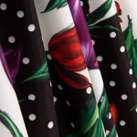 Gabardina Stretch Tulipas Vermelhas Bolinhas - Ribes y Casals