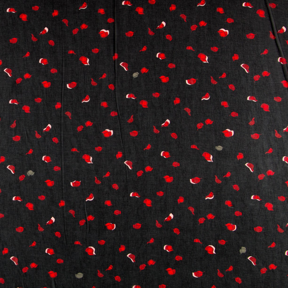 Crepe Diagonal Blanca Negra - Ribes y Casals