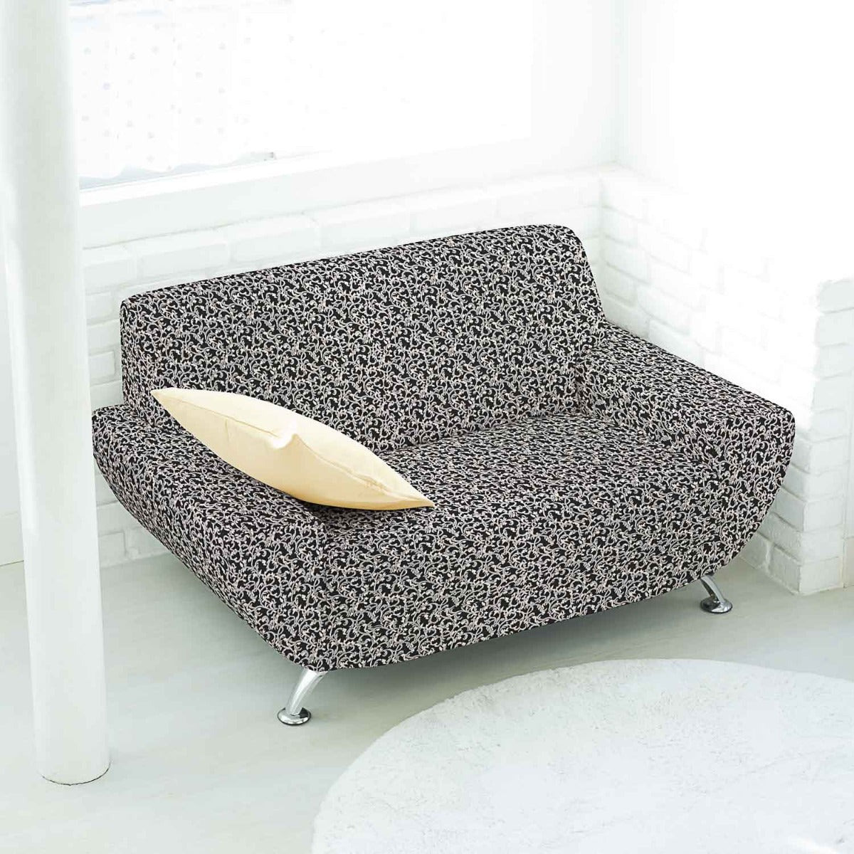 Damasco Lurex Floral em Preto e Branco - Ribes y Casals