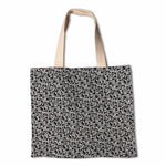 Damasco Lurex Floral em Preto e Branco - Ribes y Casals