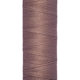 Fios Gütermann 100 m, cor 216, castanho - Ribes y Casals