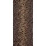 Fios Gütermann 100 m, cor 815, castanho - Ribes y Casals
