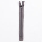 Cremallera Nylon Gris Medio 12cm - Ribes y Casals