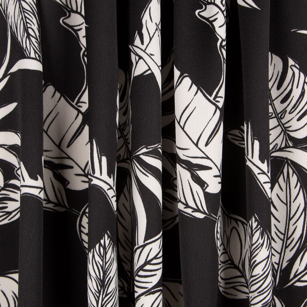 Crepe Cetim Tropic Preto - Ribes y Casals