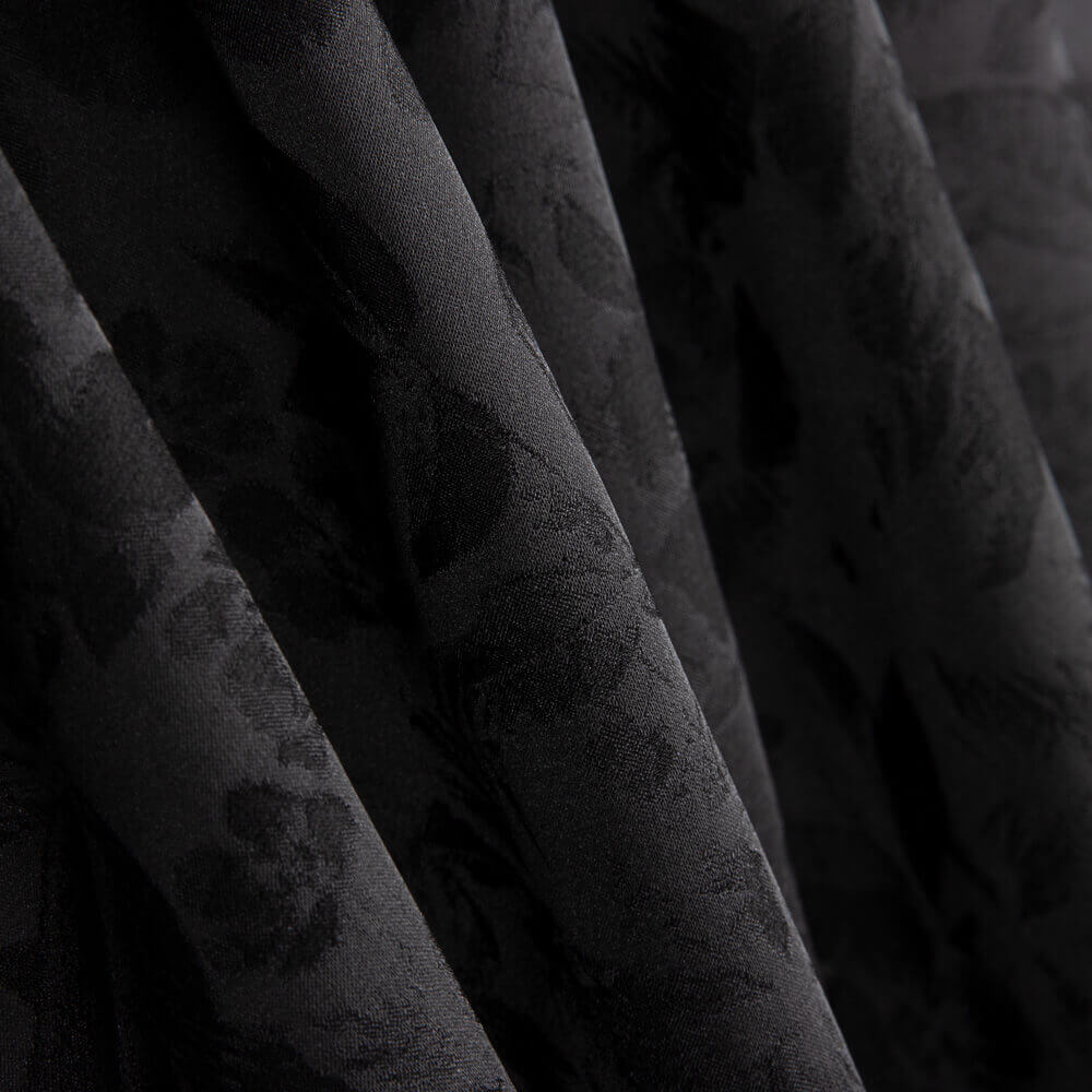 Retal Brocado Flor Negro Rosetón 65x140 cm - Ribes y Casals