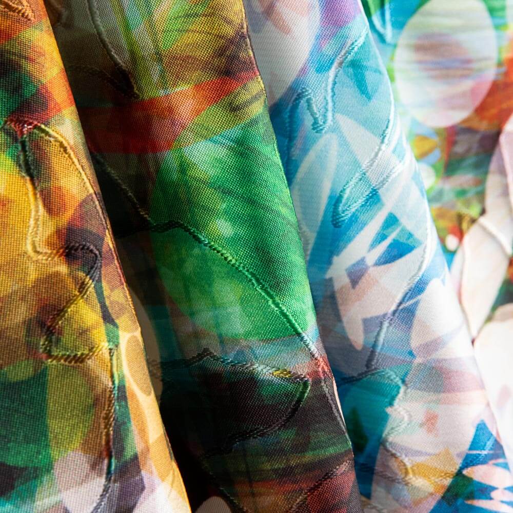 Jacquard Rebrodé Flores Grana Bolinhas - Ribes y Casals